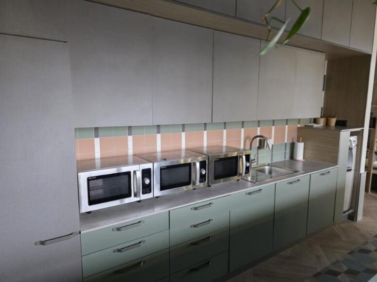 Realizacja BATI-POL — Usługi stolarskie